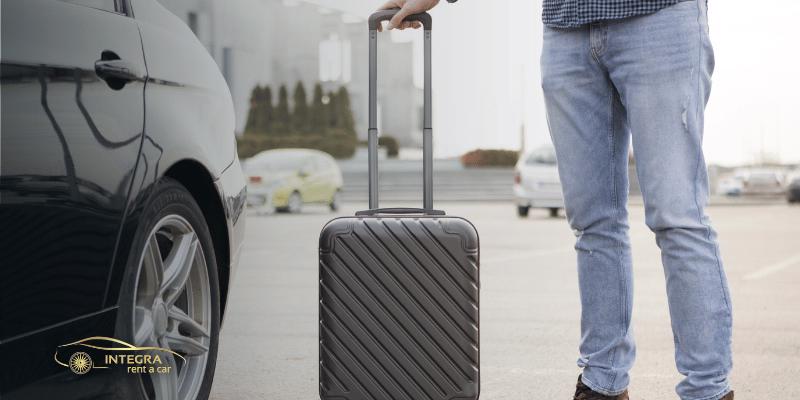 Aventuri care incep direct de la aeroport: inchiriaza masina perfecta